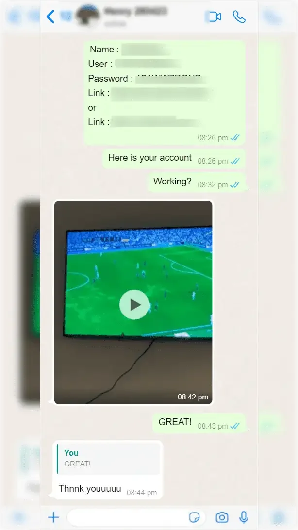 Captura de pantalla de reseña de cliente en WhatsApp